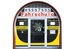 Bildergallerie Fahrschule Wiesenberg Boot - LKW - PKW - Motorrad Schwerin
