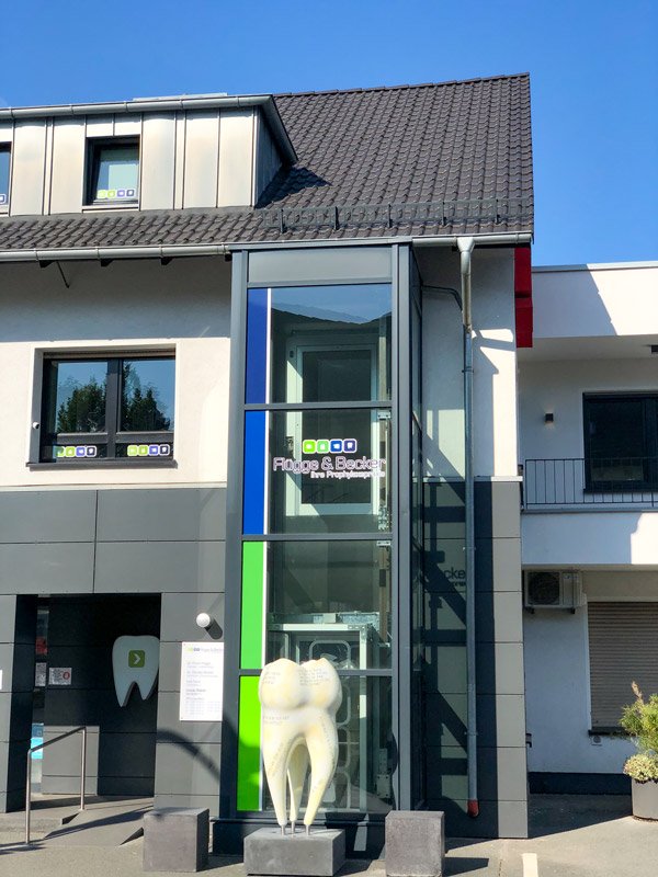 Logo Flügge Frank Dr. med. dent. u. Becker Daniela Dr. med. dent. Zahnärzte Sundern (Sauerland)