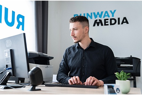 Bildergallerie Runway Media Minden