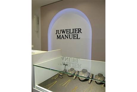 Eigentümer Bilder Juwelier Manuel Ahlen