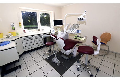 Bildergallerie Hanke Martin Zahnarzt, Zahntechniker Bornheim