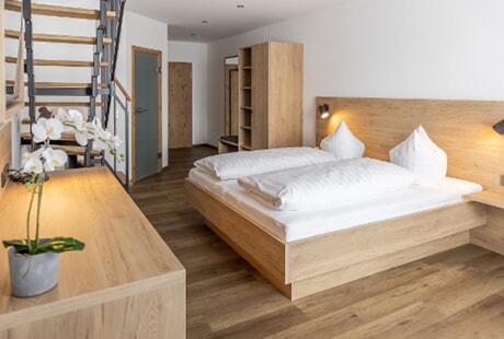 Eigentümer Bilder Gaststätte Rotes Haus Matthias Aleker Langenenslingen