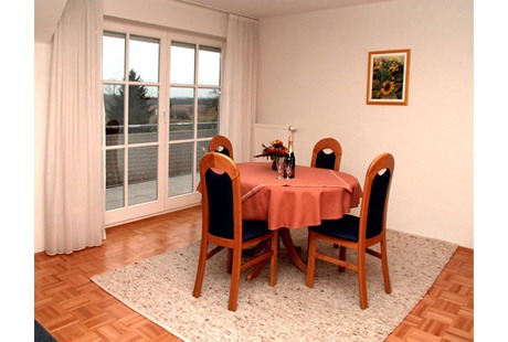 Eigentümer Bilder Gästehaus zum See Elfriede Stark Ferienwohnungen Bad Buchau