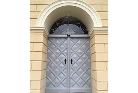 Eigentümer Bilder C.P. Restaurierung, Staatl. geprüfter Restaurator für Möbel- u. Holzobjekte Clemens Pawelsky Greifswald Hansestadt