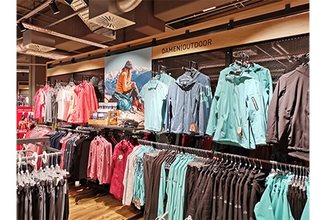 Bildergallerie Intersport Hübner Leuna