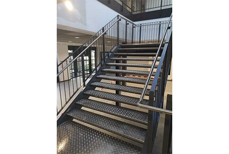 Eigentümer Bilder Franken & Sohn GmbH & Co Stahlbau-Maschinenbau Metallbau, Dreherei , CNC-Zerspanung, Fördertechnik, Industriemontage Emden Stadt