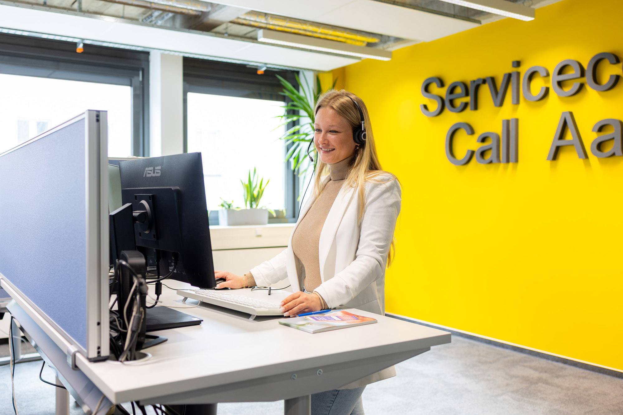 Kundenbild klein 3 Stadt Aachen - Servicecenter Call Aachen