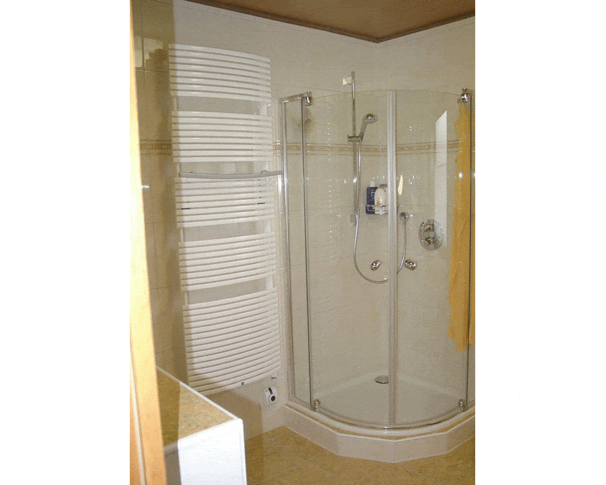 Kundenbild groß 1 Bad Heizung Sanitär Bauspenglerei Rohrleitungsbau Richard Kniese GmbH Sanitär Heizung