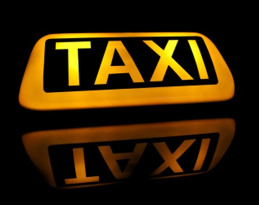Kundenbild groß 1 Taxi Neumünster Caspia / Flughafentransfer