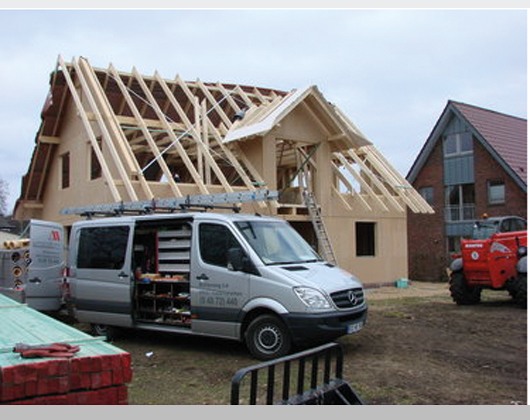 Kundenbild groß 1 MEDIN Bau GmbH Zimmerer- und Dachdeckerarbeiten