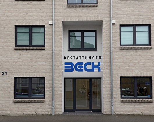Kundenbild klein 2 Bestattungen Willy Jochims Inh. Thilo Bernoteit