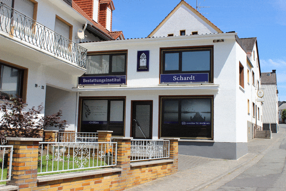 Kundenbild klein 7 Bestattungen Schardt