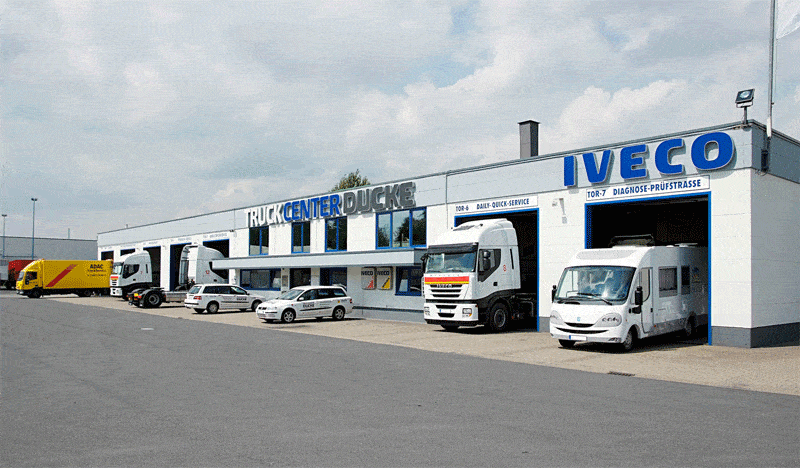 Kundenbild groß 2 DUCKE BUS + TRUCK CENTER