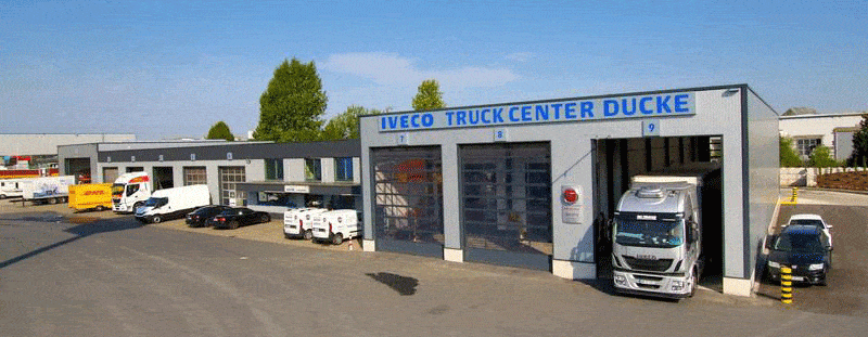 Kundenbild groß 7 DUCKE BUS + TRUCK CENTER