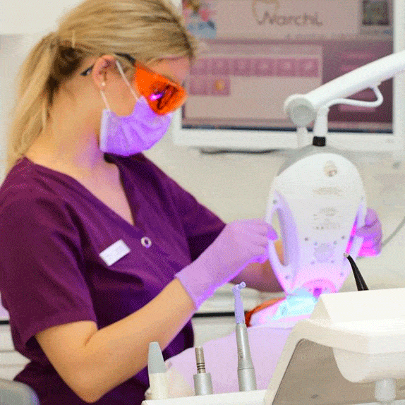 Kundenbild klein 10 Narchi - Zahnarztpraxis im Ruhrtal Center - Shila Shahideh-Narchi Zahnärztin