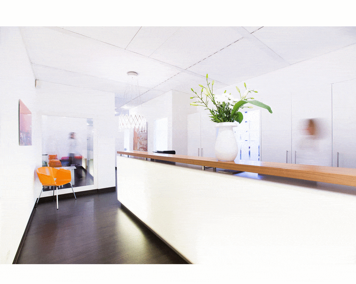 Kundenbild groß 1 Jemric Dominika Zahnärztin Oralchirurgie Praxis für moderne Zahnheilkunde