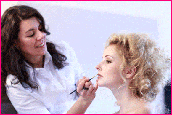 Kundenbild klein 9 LINA ON TOUR - Salvatore Lina Friseurmeisterin mobiles Haarstyling & Make up