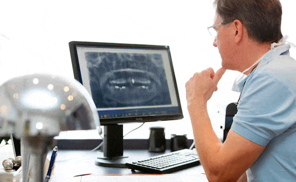 Kundenbild klein 4 Grüner Jürgen Zahnarzt