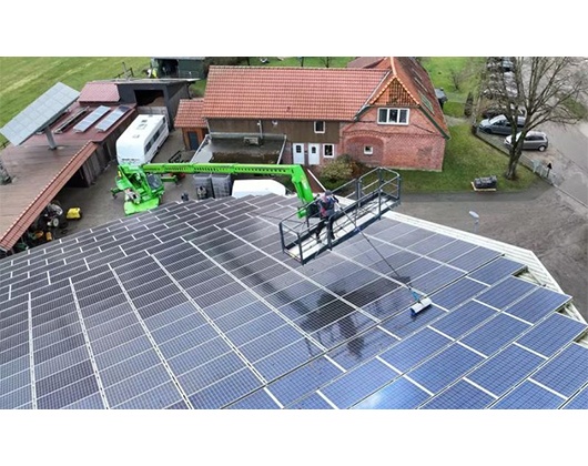 Kundenbild groß 1 Zaglin & Lochbaum PV-Reinigung GbR