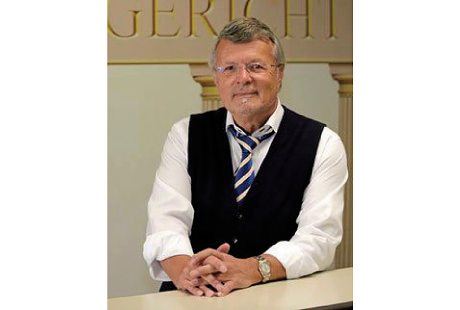 Kundenbild groß 1 Klaus Schumacher Rechtsanwalt u. Notar a.D. in Sozietät mit Felderhoff & Plümpe