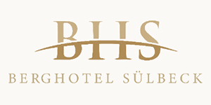 Kundenlogo von Berghotel Sülbeck Fam. Süzük Hotel,  Restaurant