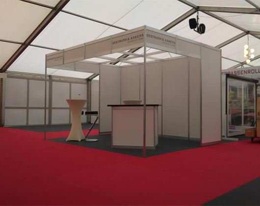 Kundenbild klein 6 RR stage & event