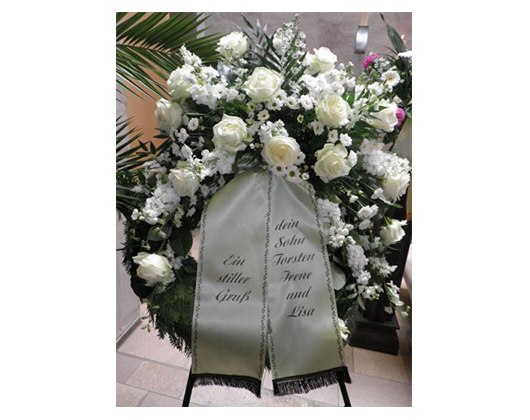 Kundenbild klein 4 Blumenhaus Doreen Peter Blumen Floristik Kränze Friedhofsgärtnerei - in der Friedhofsvilla -