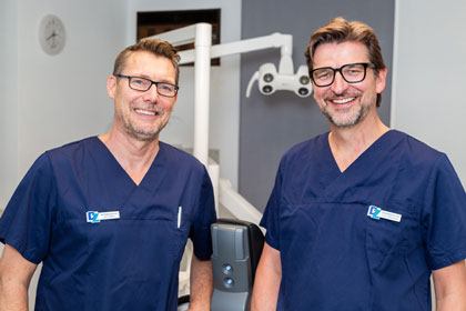Kundenbild klein 3 Dentalzentrum.com | Zahnarztpraxis Wierzbitzki Niko Dr. u. Willen Volker