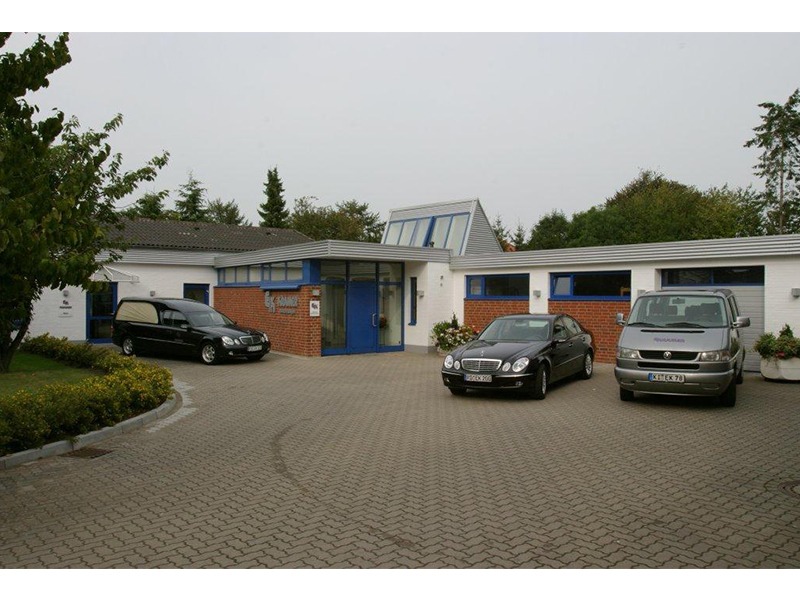 Bestattungsinstitut Kramer aus Bordesholm