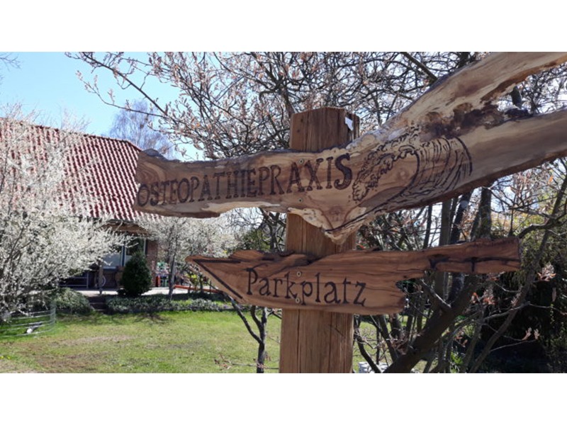 Barbara Mathias-Tschirschnitz aus Gettorf Barbara Mathias-Tschirschnitz aus Gettorf