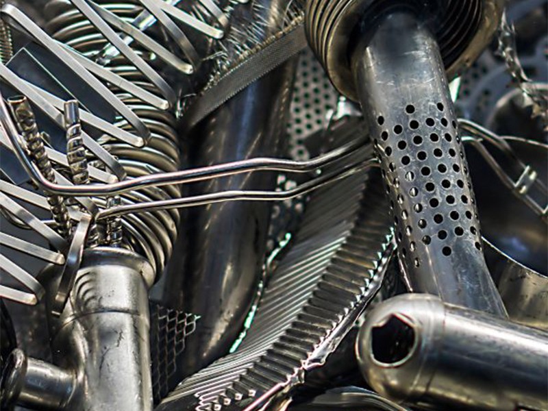 Trave Schrott aus Ratekau