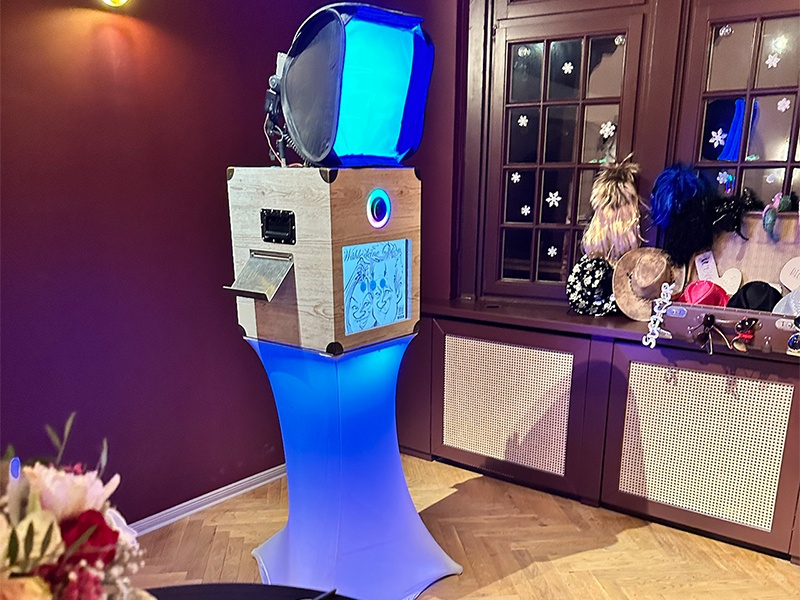 Selfie-Box-Trittau Peter Nuthmann aus Trittau Selfie-Box-Trittau Peter Nuthmann aus Trittau