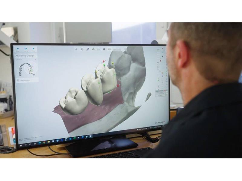 Dental-Labor Schiewe GmbH aus Trittau Dental-Labor Schiewe GmbH aus Trittau