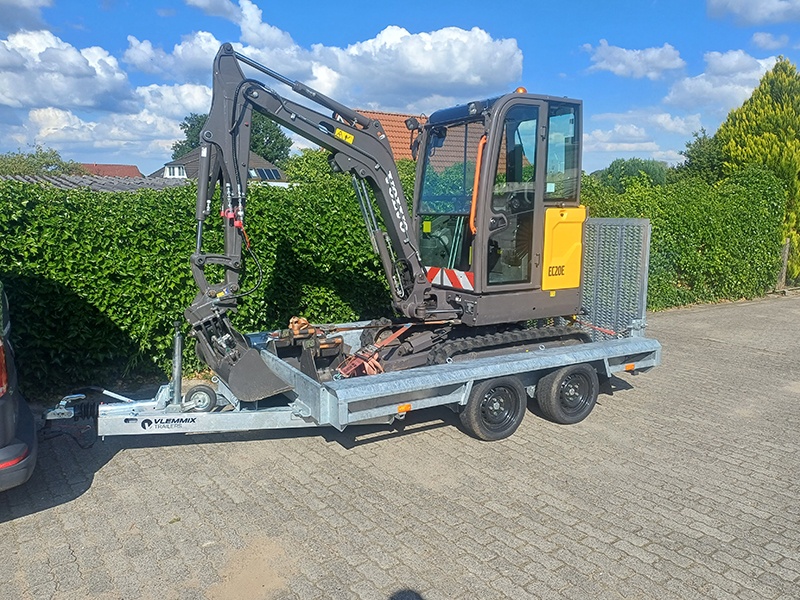 Baumaschinenverleih und aus Bornhöved Baumaschinenverleih und aus Bornhöved