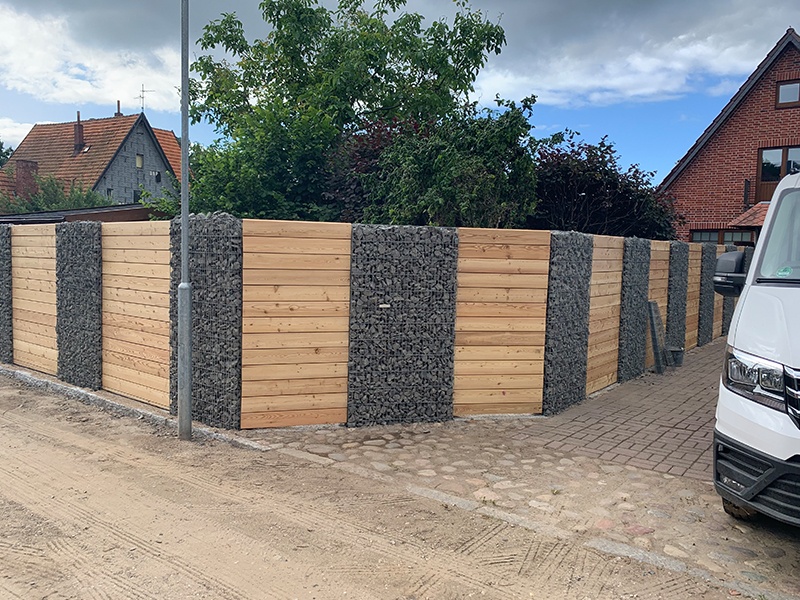 Dirk Mosch e.K. Garten- u. Landschaftsbau aus Mölln