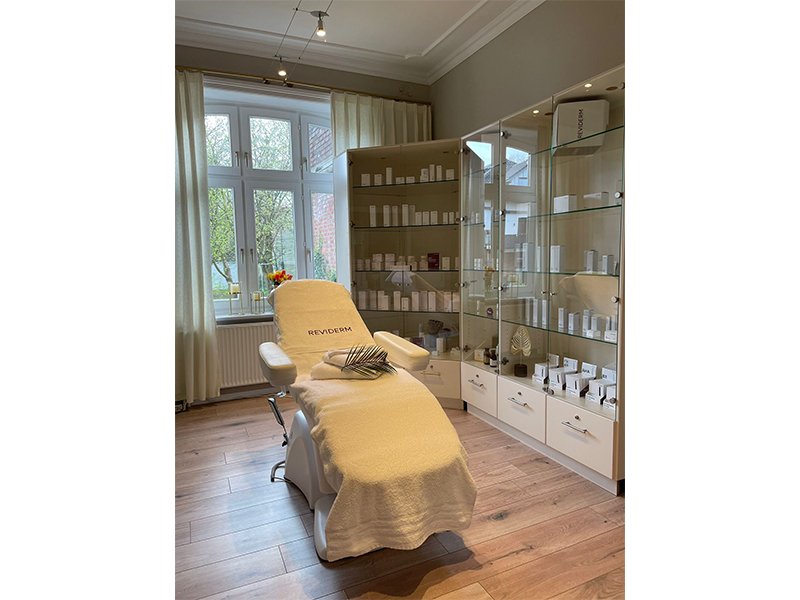Aesthetic Atelier KK aus Itzehoe