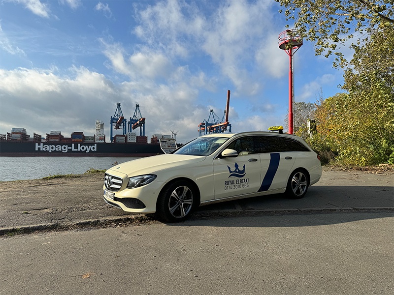 Royal Elbtaxi GmbH aus Hamburg