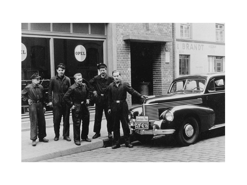 Auto Thies Gebrauchtwagen in Hamburg - Logo