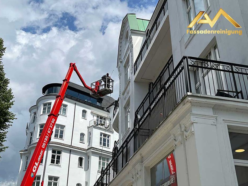 Aziz Malla aus Hamburg Aziz Malla aus Hamburg