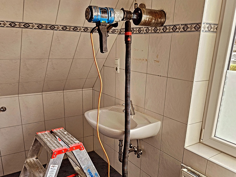 Montage & aus Hamburg