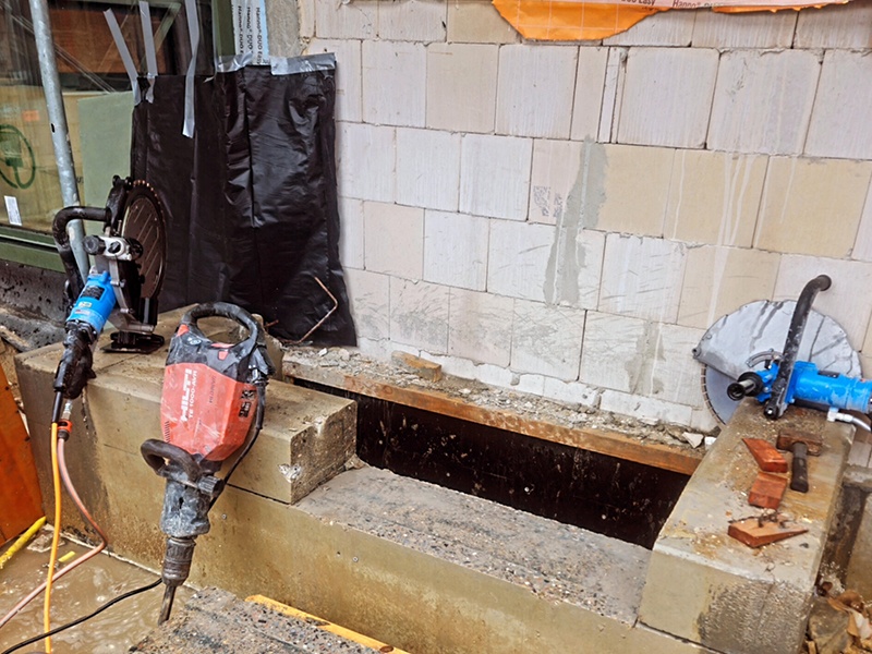 Montage & aus Hamburg