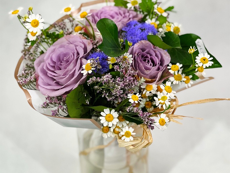 Classic Floral Meysam Pourisa aus Norderstedt