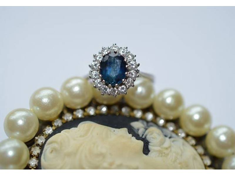 Trauschmuck Sperling GmbH aus Hamburg Trauschmuck Sperling GmbH aus Hamburg
