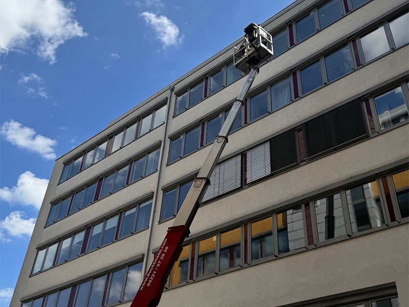 CHICO. Gebäudeservice aus Hamburg CHICO. Gebäudeservice aus Hamburg