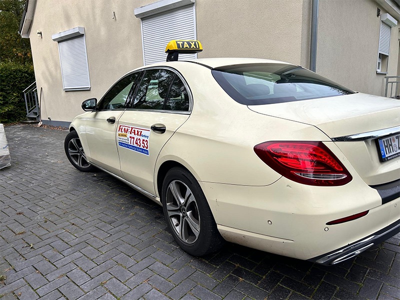 Taxi Service Harburg aus Hamburg
