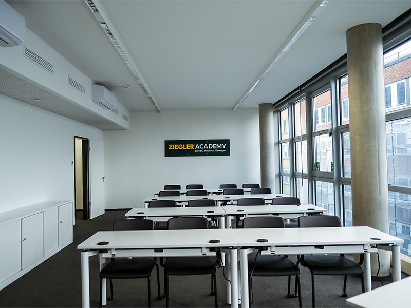 Ziegler Academy aus Hamburg