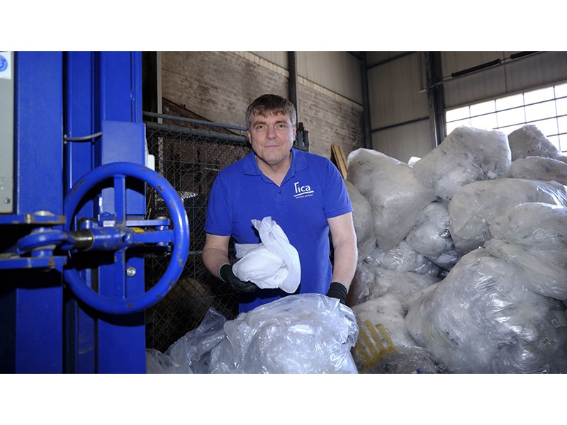 rica Service GmbH aus Schenefeld