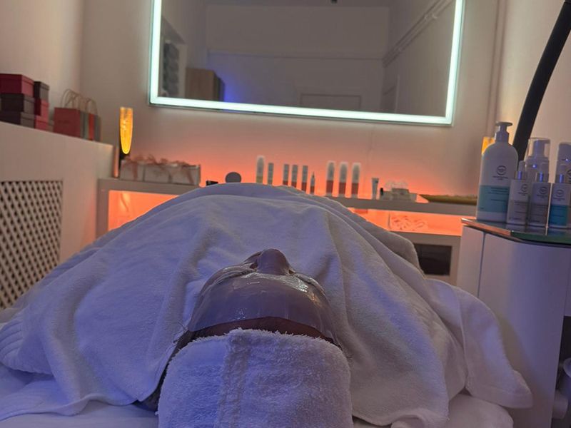 Gloria Glow Ästhetik & Skincare aus Hamburg