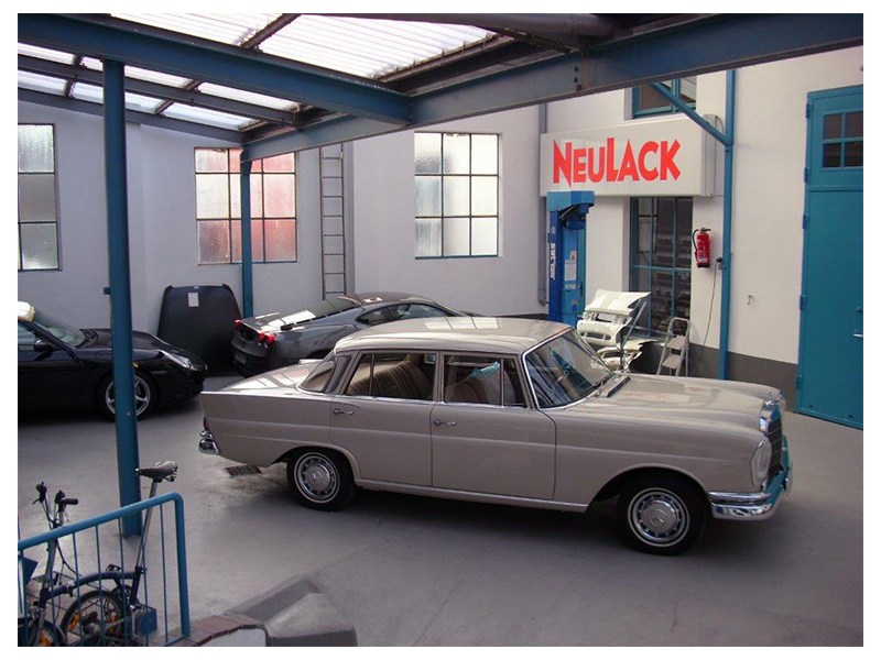 Auto-Lackier-Betrieb Neulack aus Hamburg