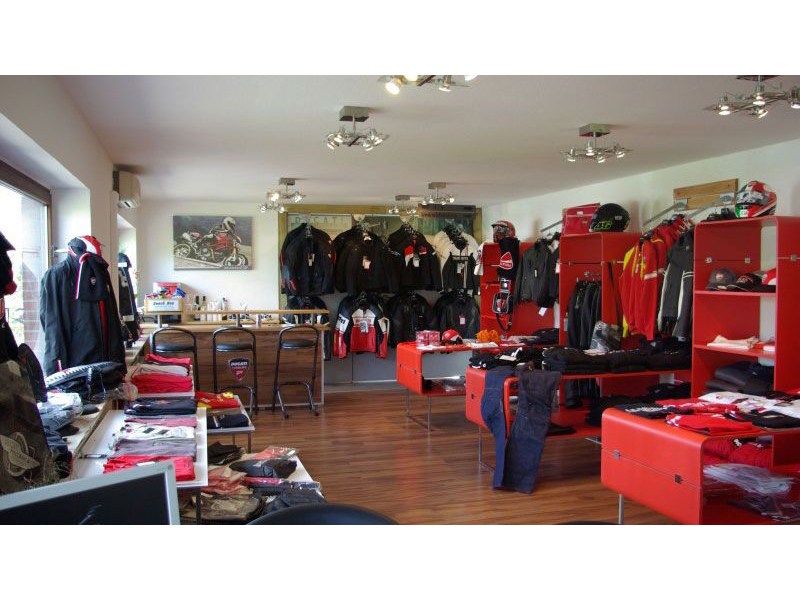 Ducati Hamburg Motorradhandel aus Hamburg